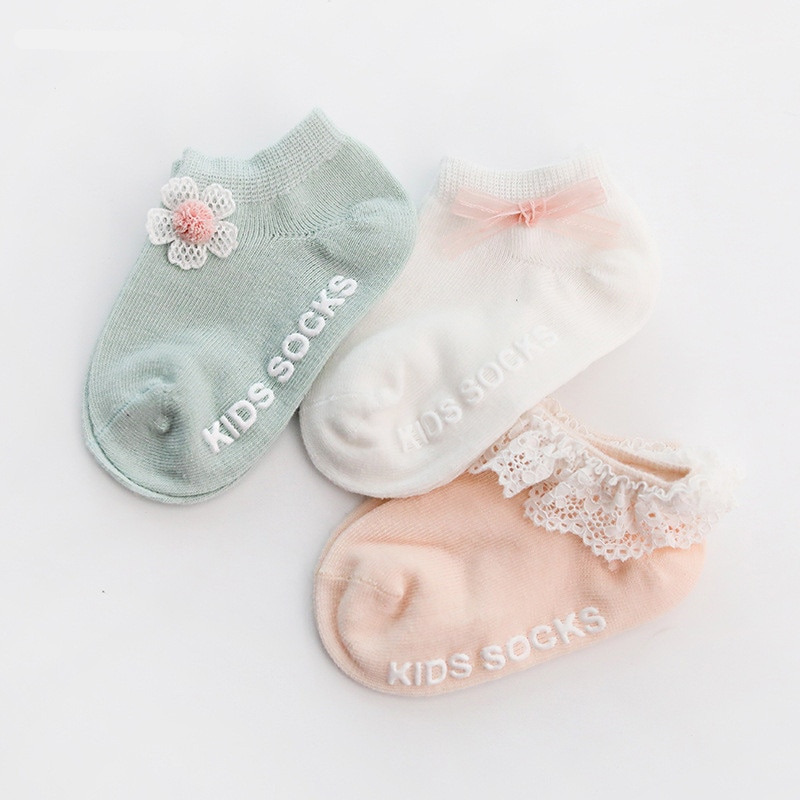 Anti-Slip Cotton Baby Socks For Girls with Lace and Flowers